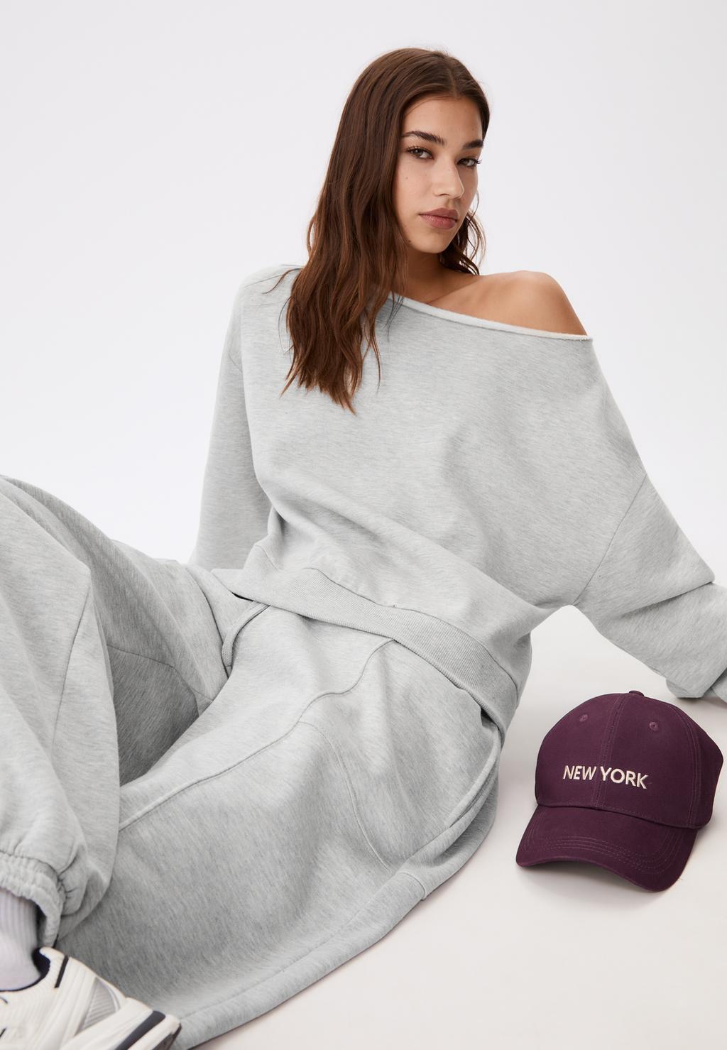 Sudadera escote redondo