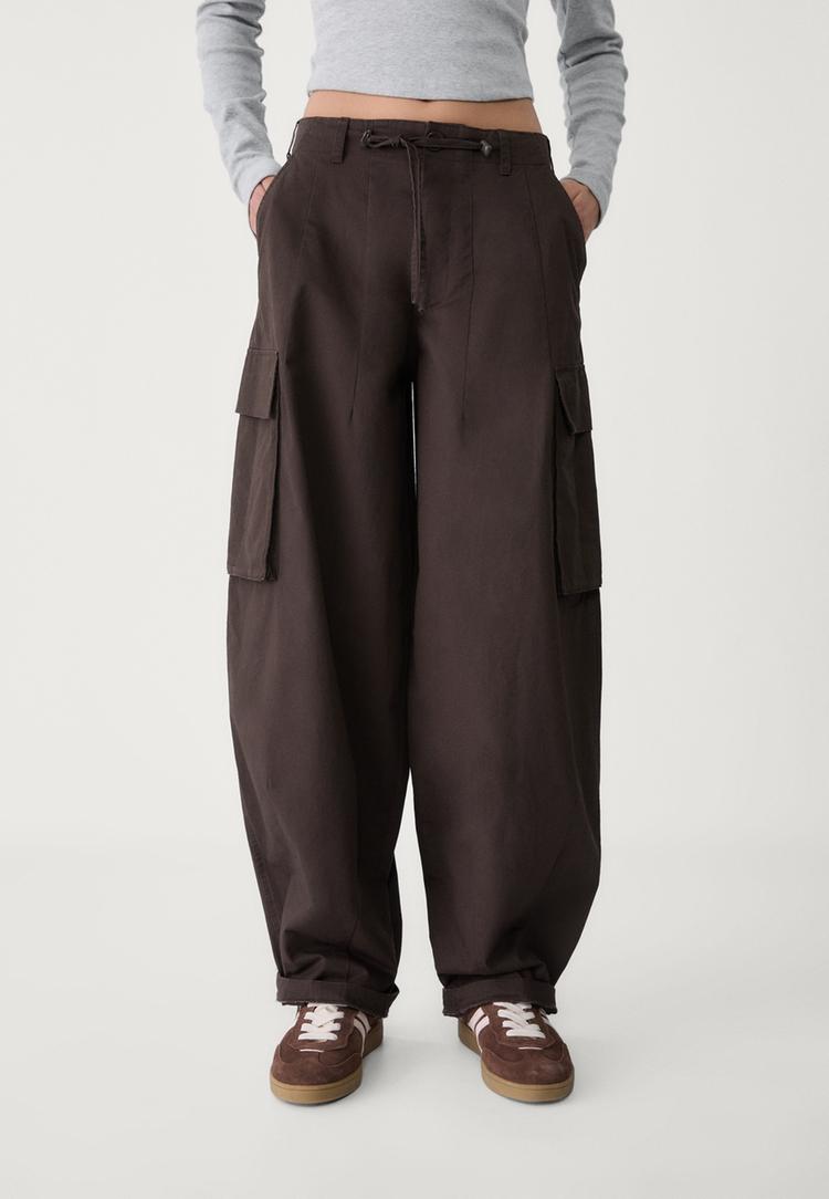pantalon cargo parachute