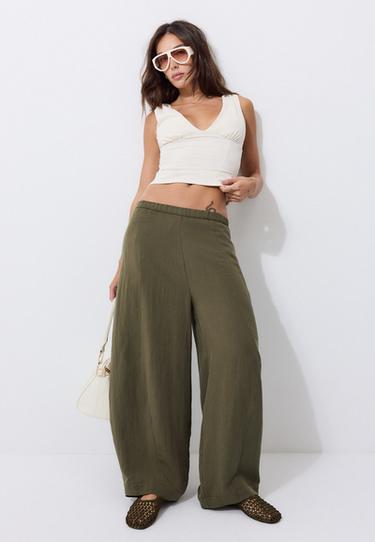 Lyocell-blend barrel trousers — Khaki 1