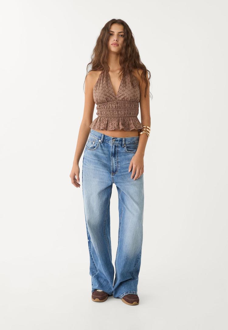 besticktes-neckholder-top