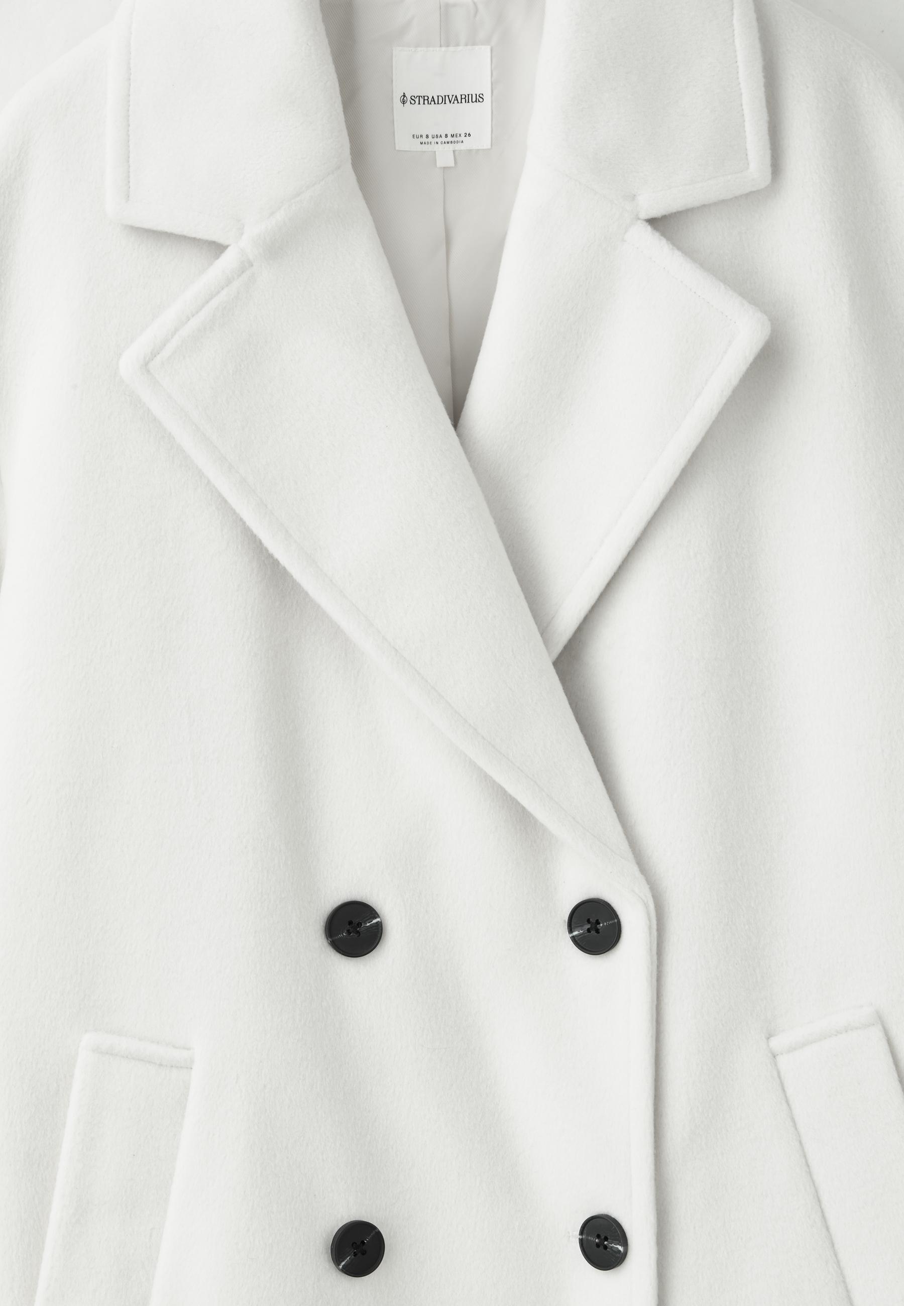 Long oversize soft-touch coat - Women's fashion | Stradivarius