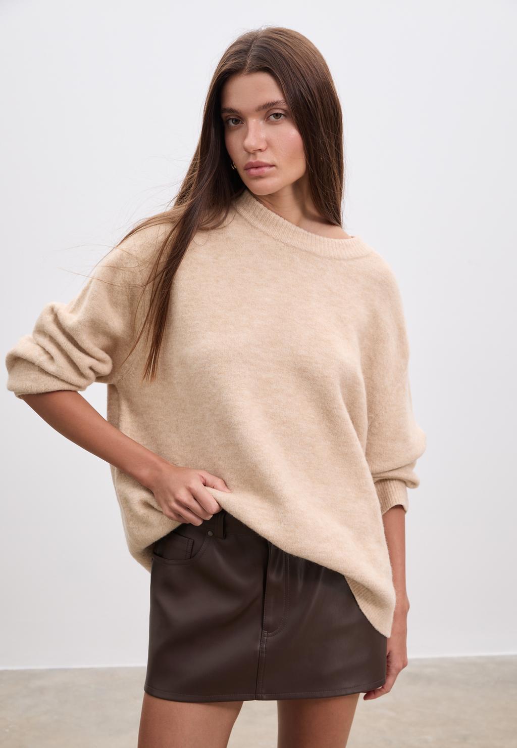 D62 falda pantalón mini efecto piel