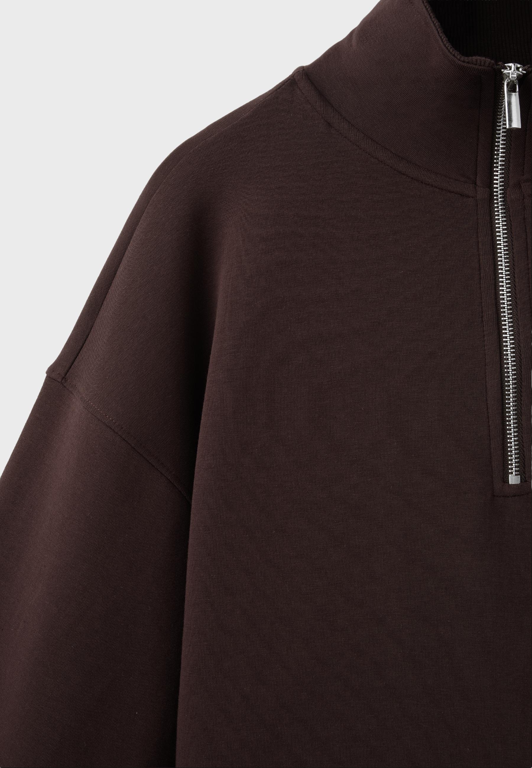 B10 Zip-up sweatshirt with collar — Brown