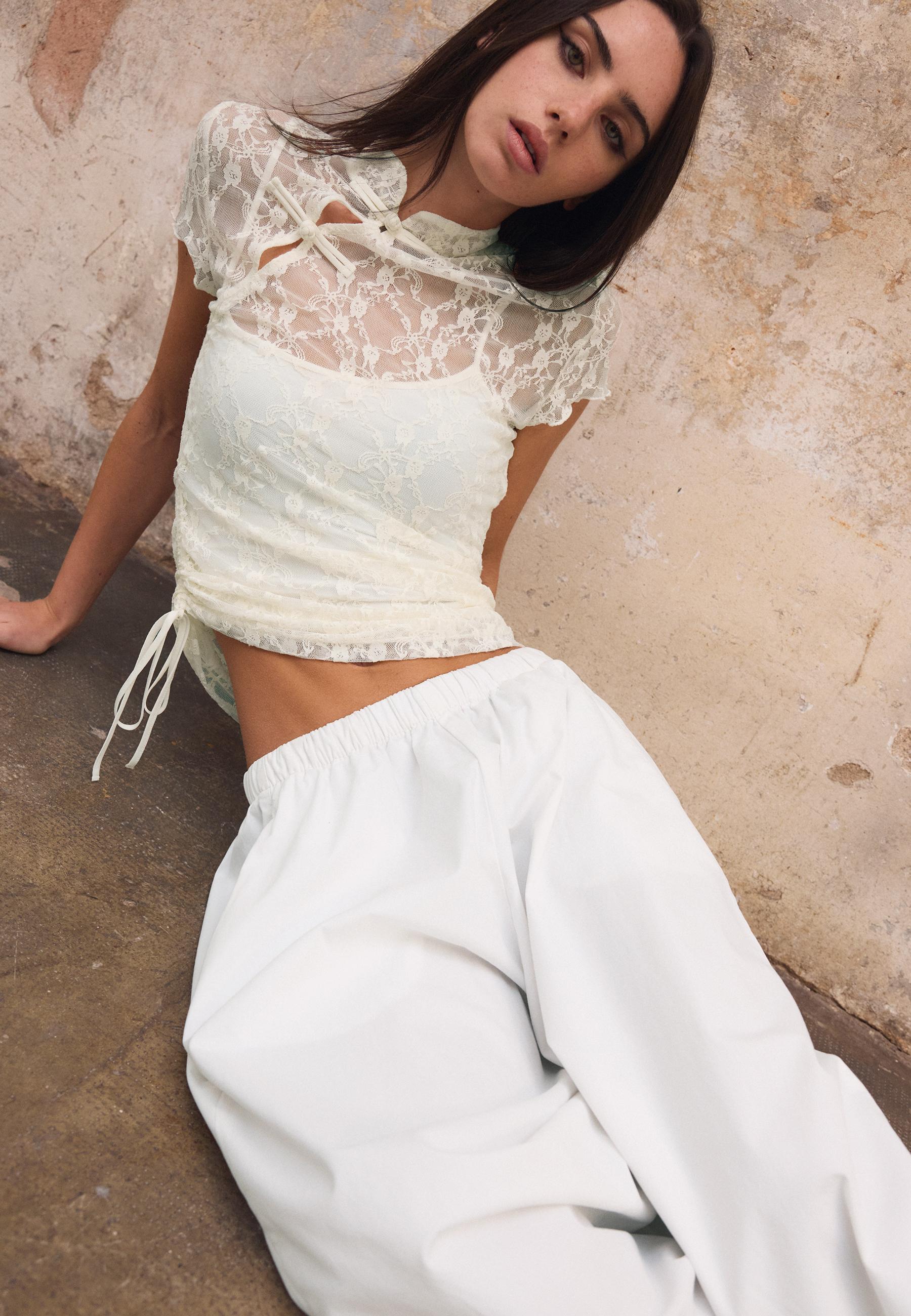Short sleeve lace T-shirt — Ecru