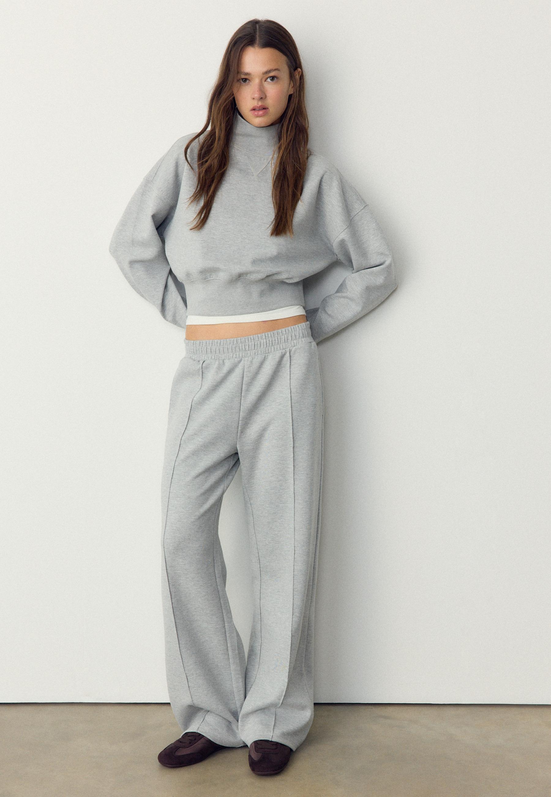 Soft-touch interlock sweatshirt - Women's fashion | Stradivarius