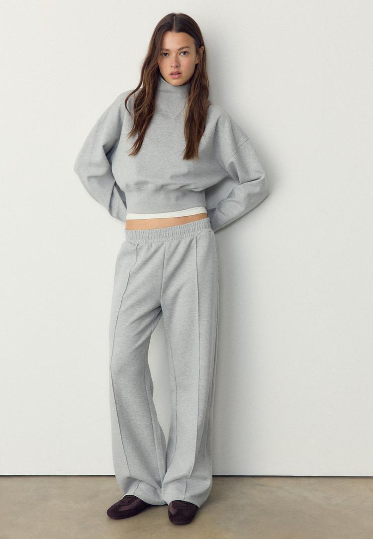 Stradivarius Puha Tapintású Interlock Pulóver 105