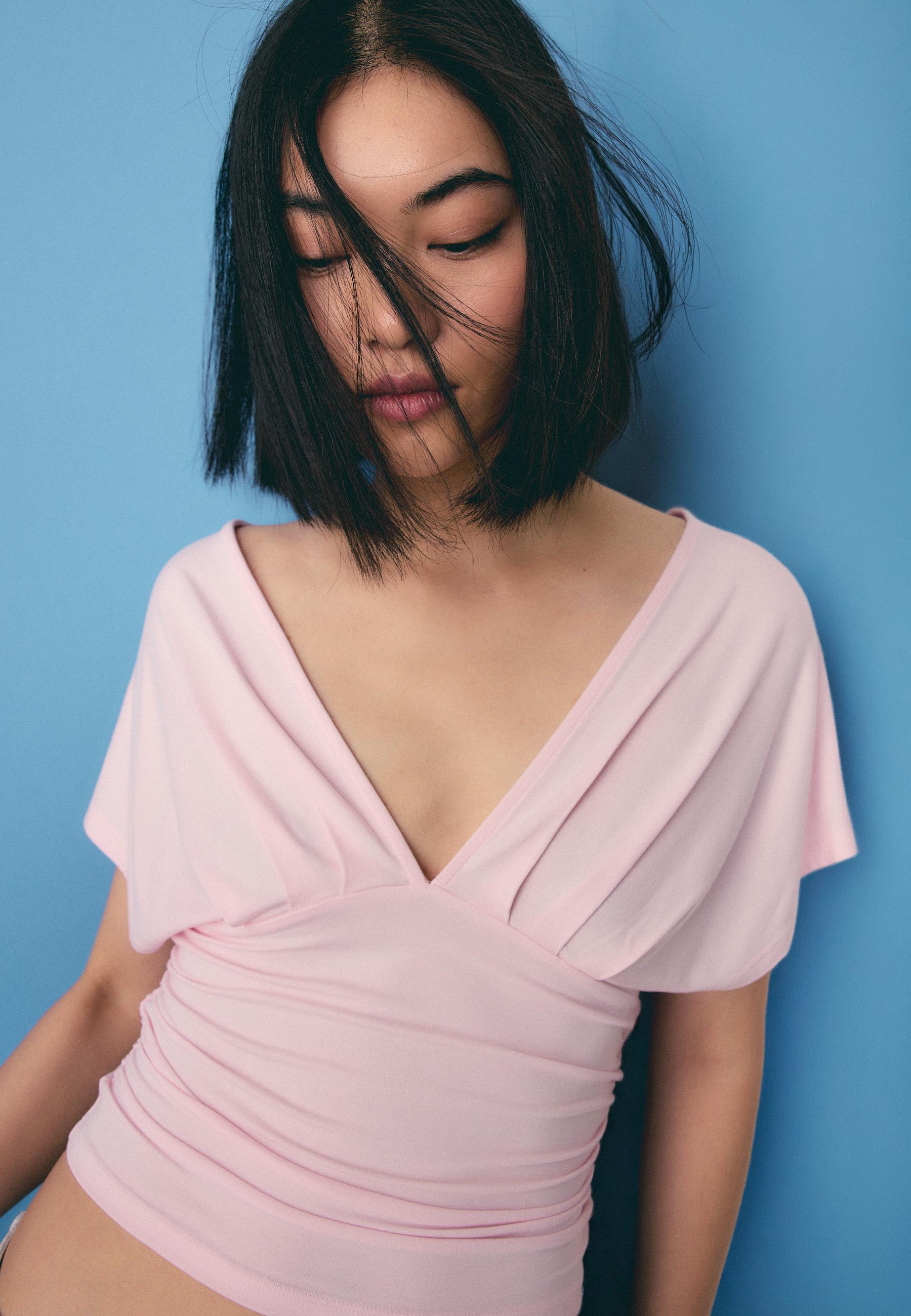 V-neck top with sash — Salmon pink