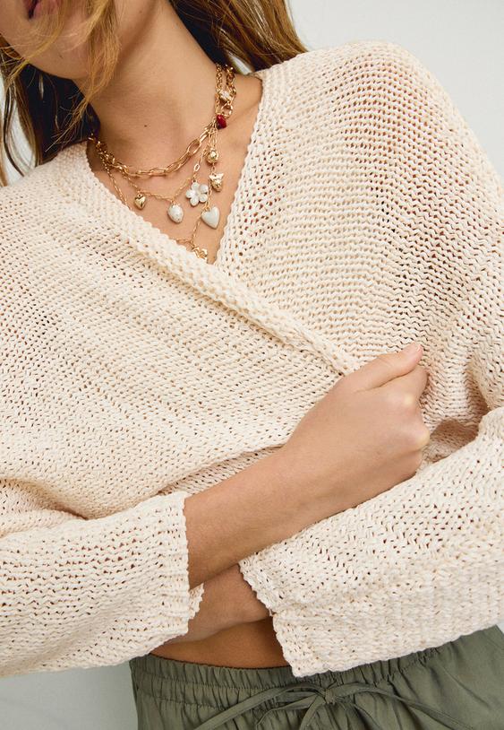 strickjacke-mit-fledermausarmeln-und-band