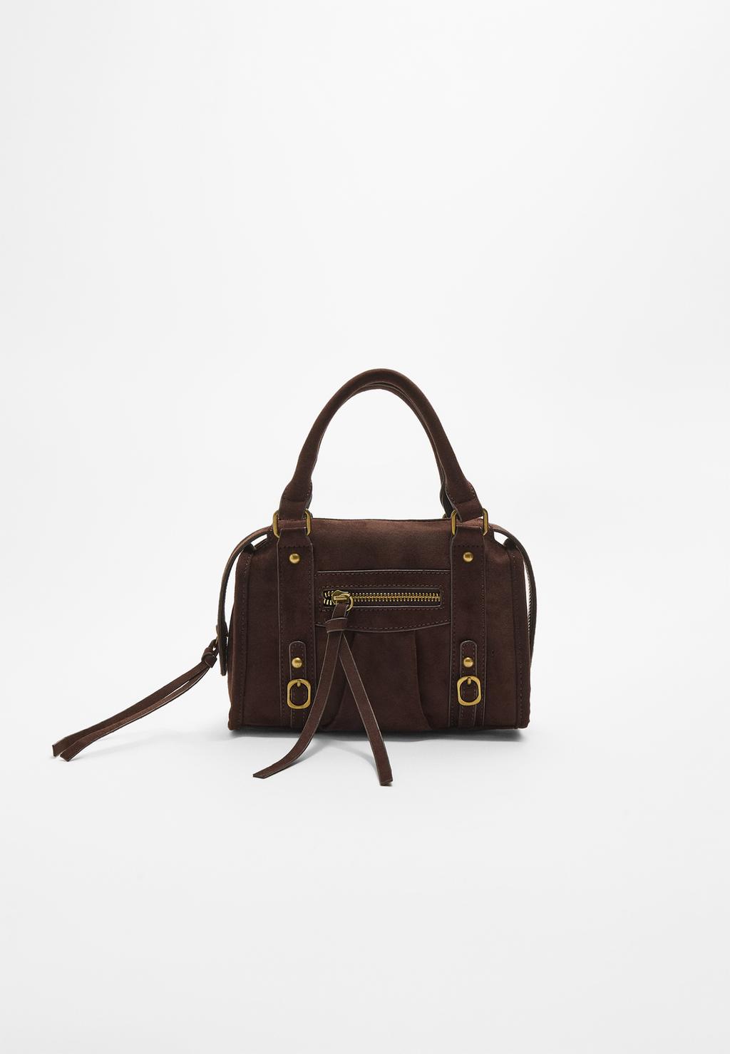 Crossbody bag with zip