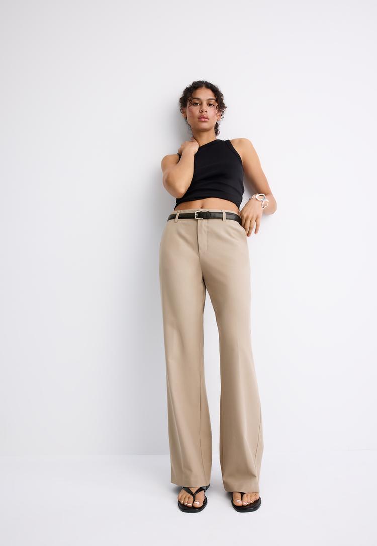 Stradivarius Pantaloni Fluizi Drepți De Ocazie Cu Curea Maro 44