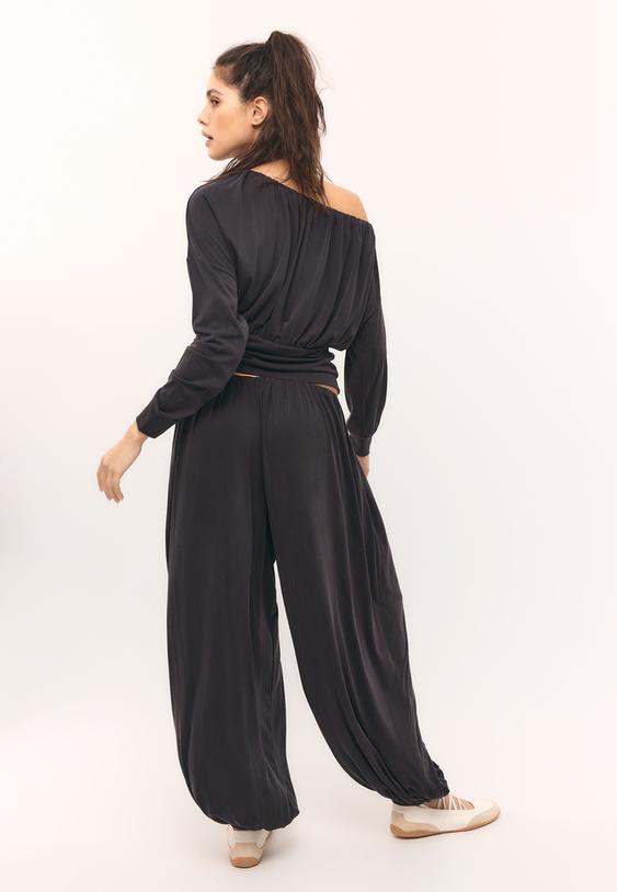 Stradivarius Flowing Soft-Touch Balloon Trousers Dark Grey L