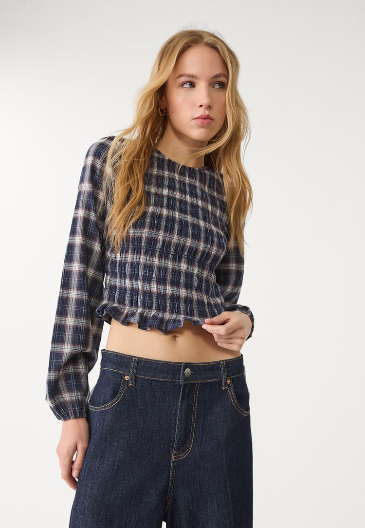 blusa volantes cuadros