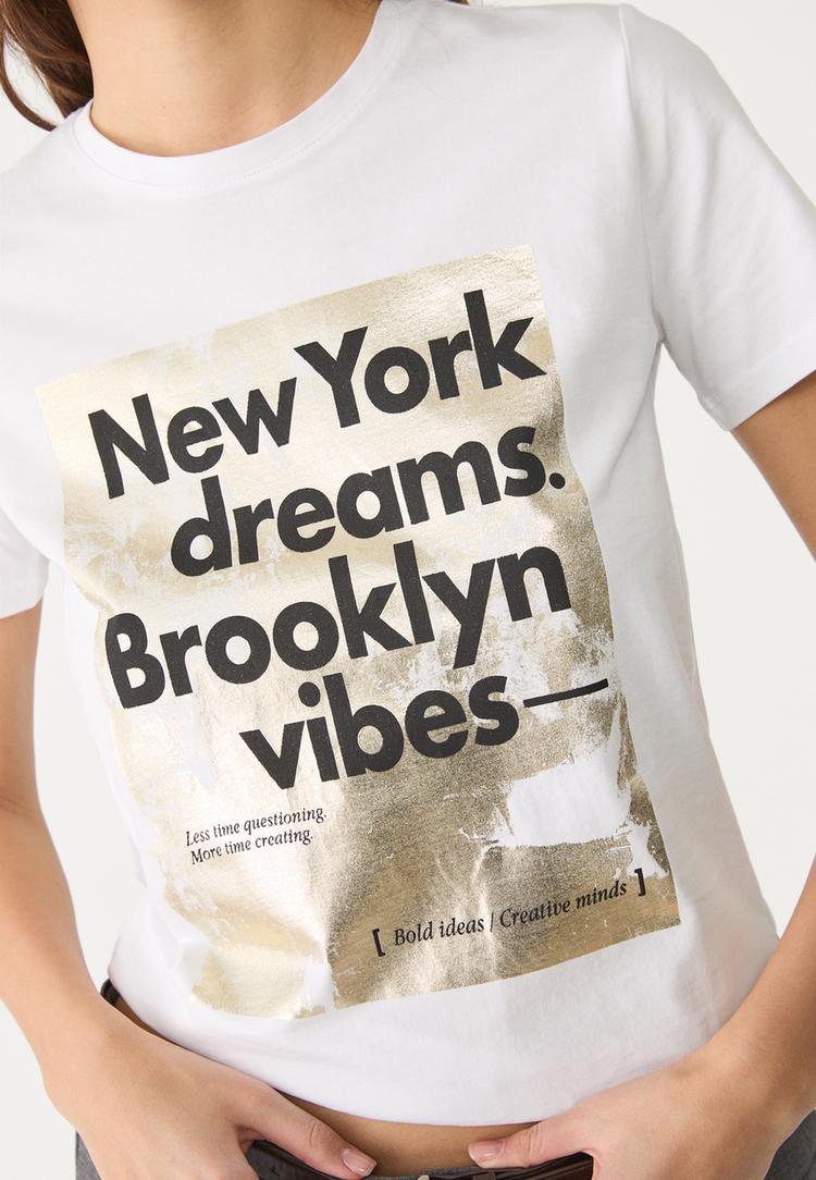 camiseta estampado metalizado