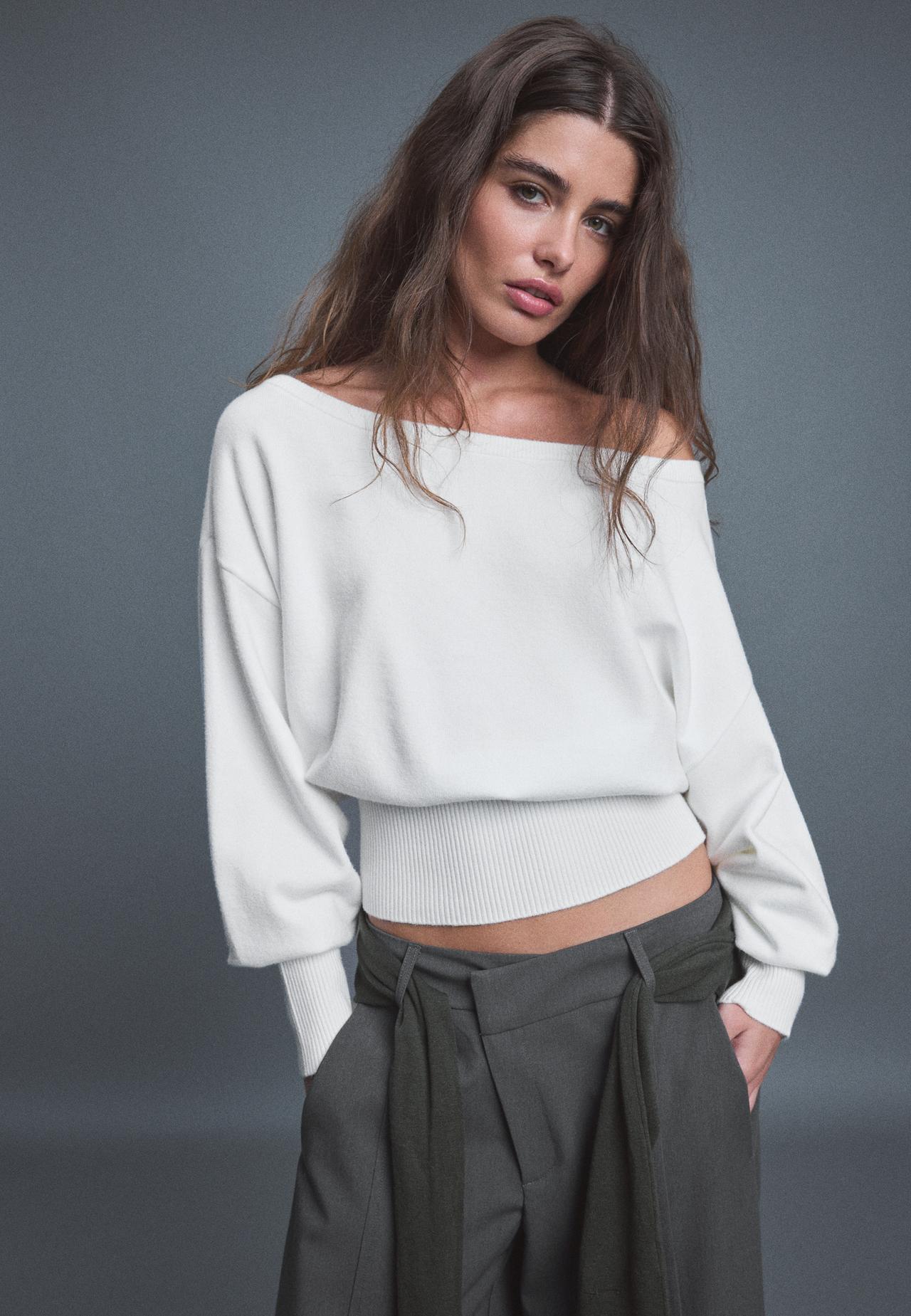 Asymmetric ribbed hem knit jumper — Ecru
