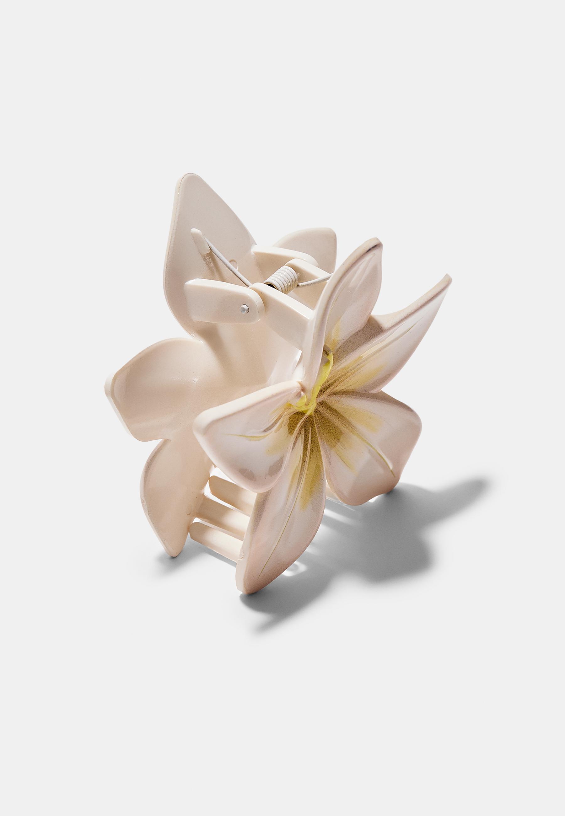 Flower clip — Ecru