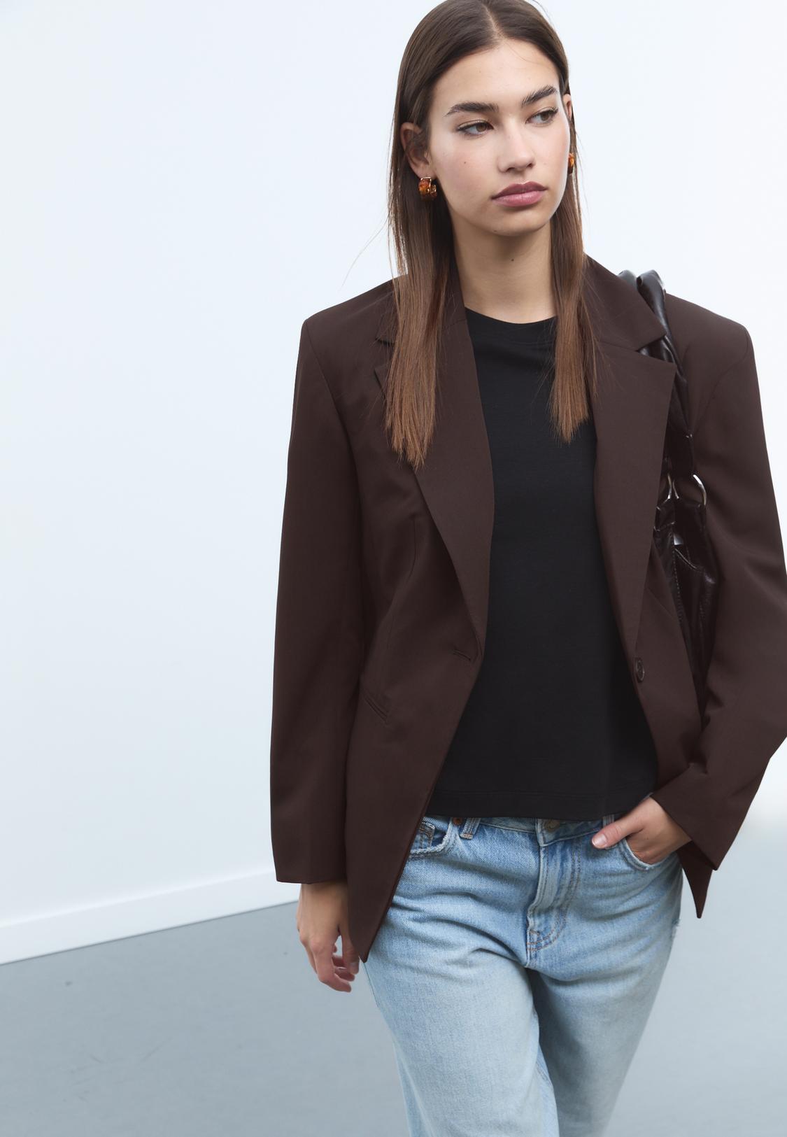 Tailored buttoned blazer Women's fashion Stradivarius Philippines