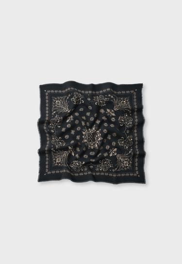 Soft-touch printed bandana scarf — Black 1