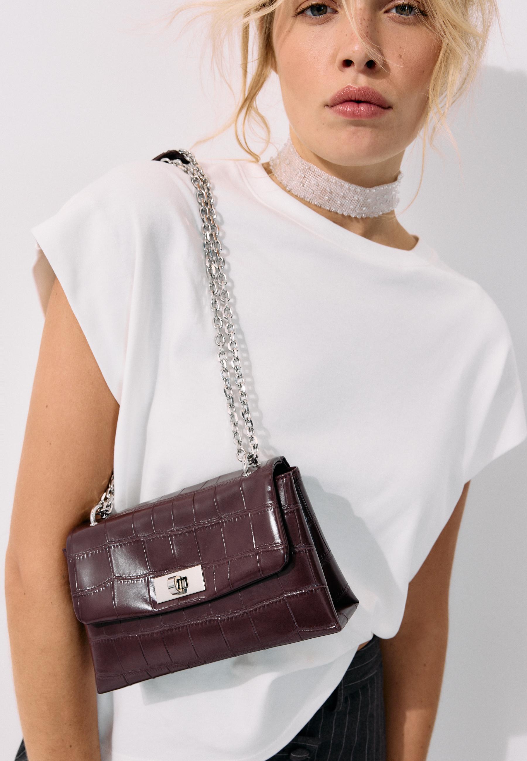 Rigid coconut effect crossbody bag — Burgundy