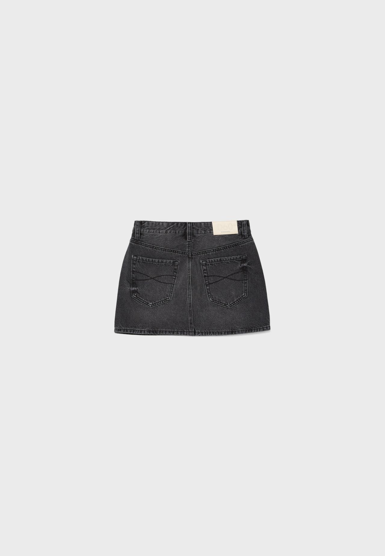 D60 basic denim mini skirt — BLACK DENIM WASH