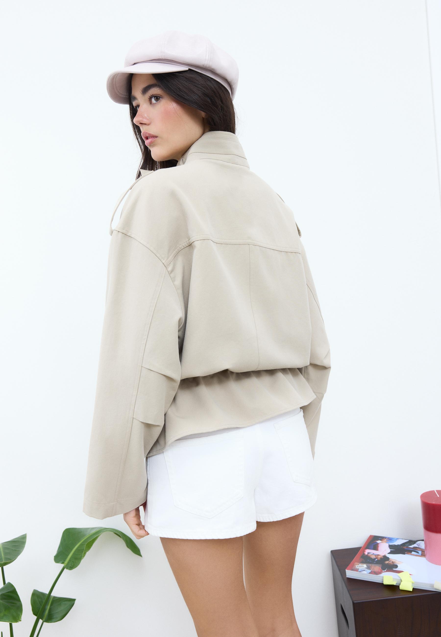 Fluid cropped jacket with front pockets — Stone