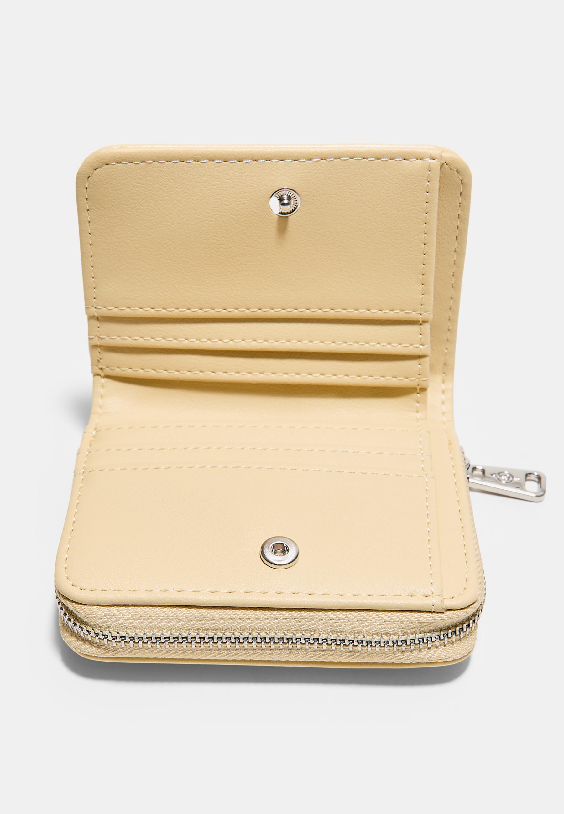 ZIPPED LEATHER EFFECT PURSE — Gold