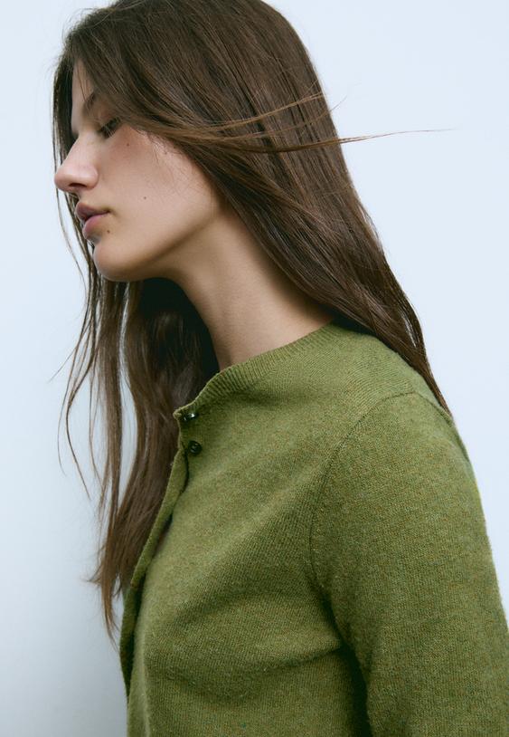 cardigan in maglia con bottoni effetto morbido