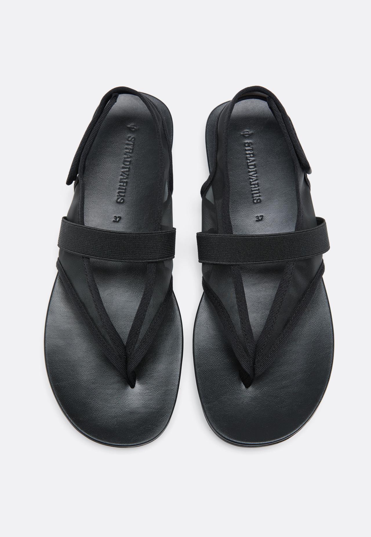 Flat thong mesh sandals — BLACK 