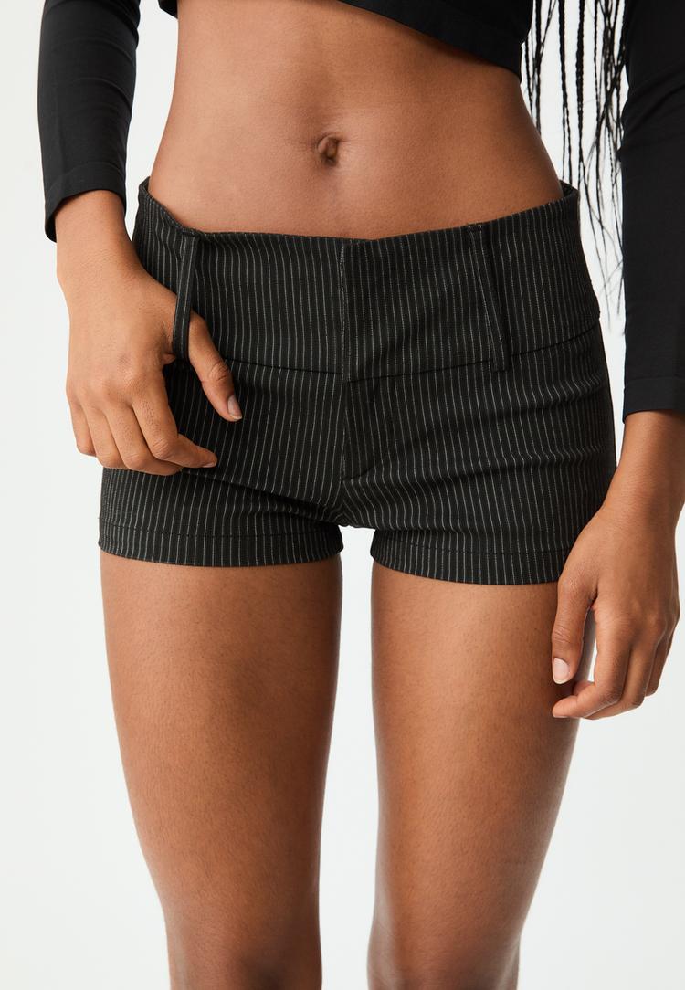 mini shorts vestir rayas