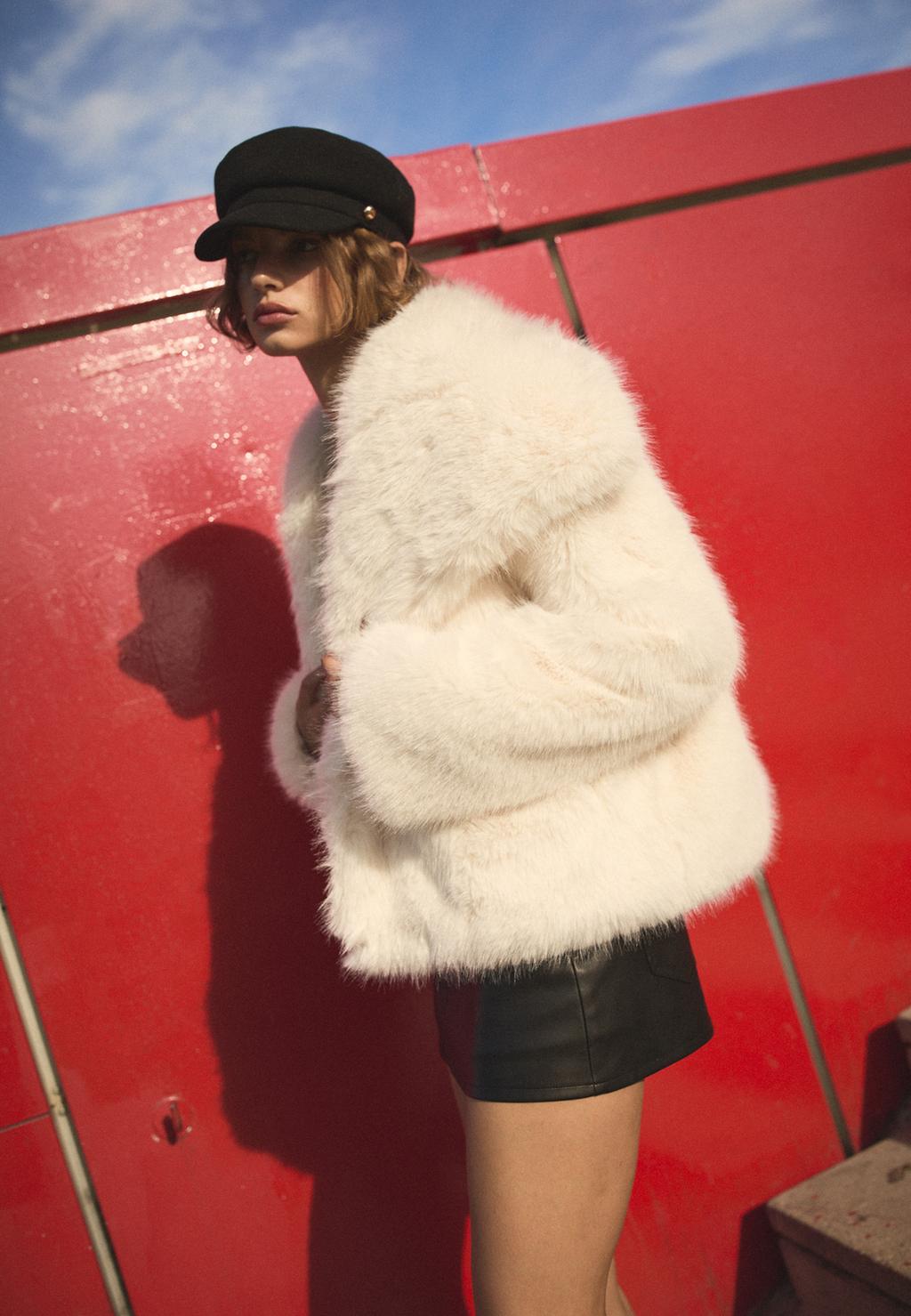 Cropped faux fur jacket