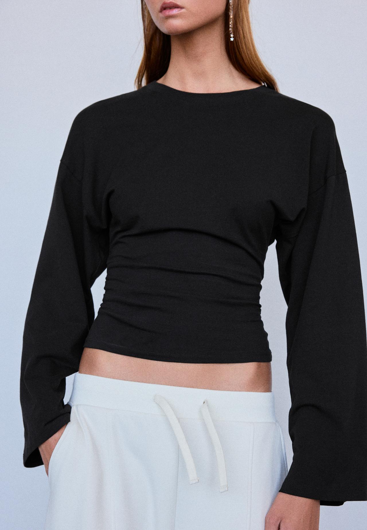 B11 Japanese long sleeve fitted waist T-shirt — Black