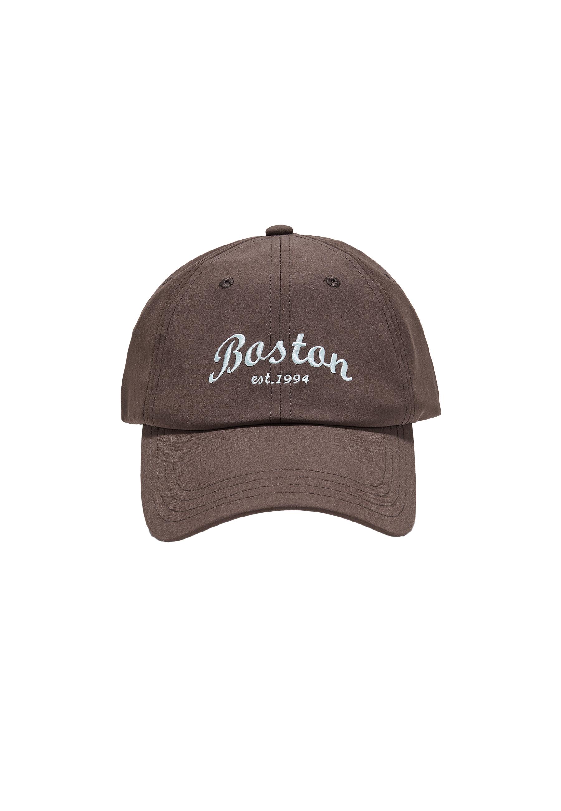 Embroidered cap — Brown