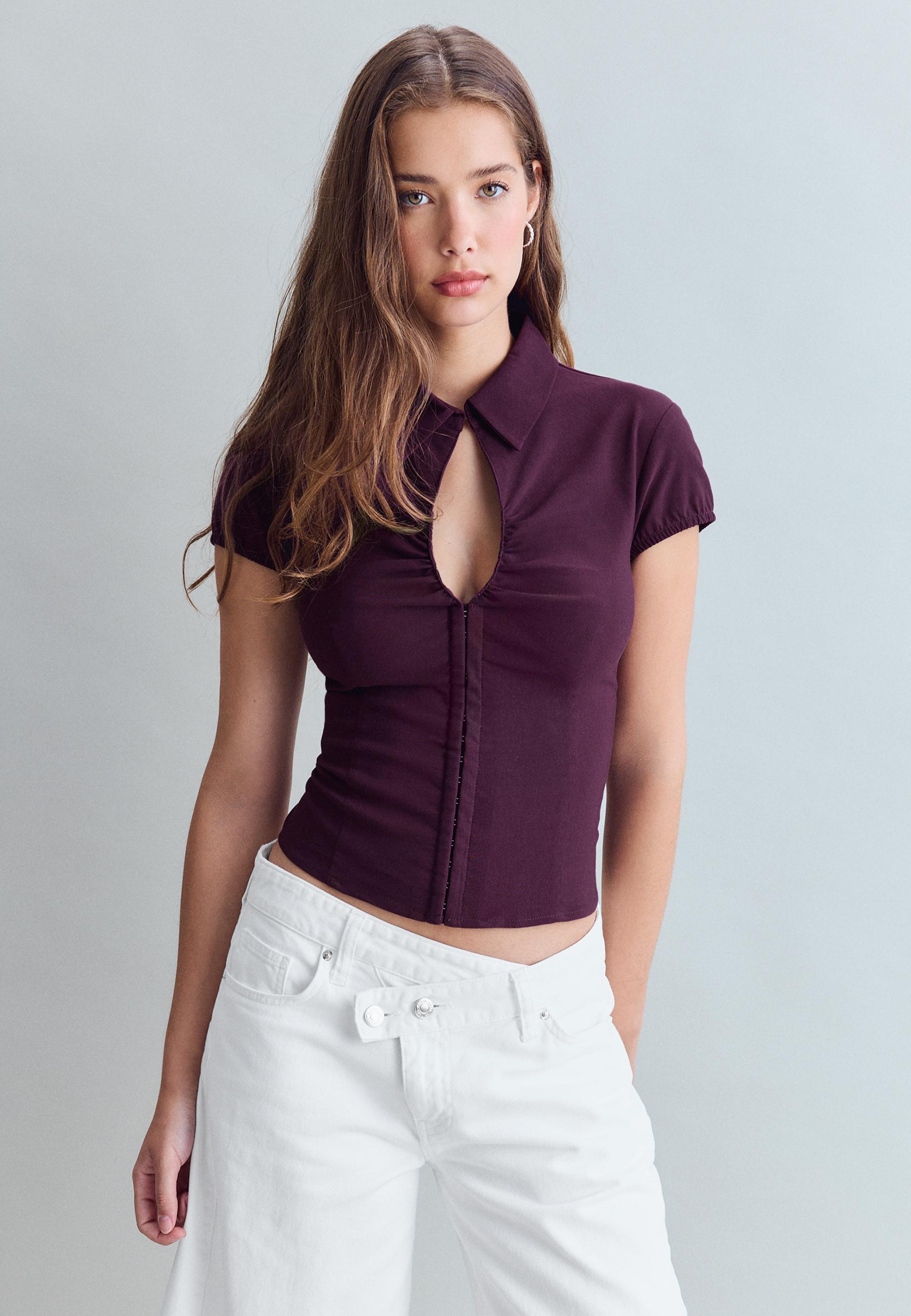 Cut-out short sleeve shirt — Purple
