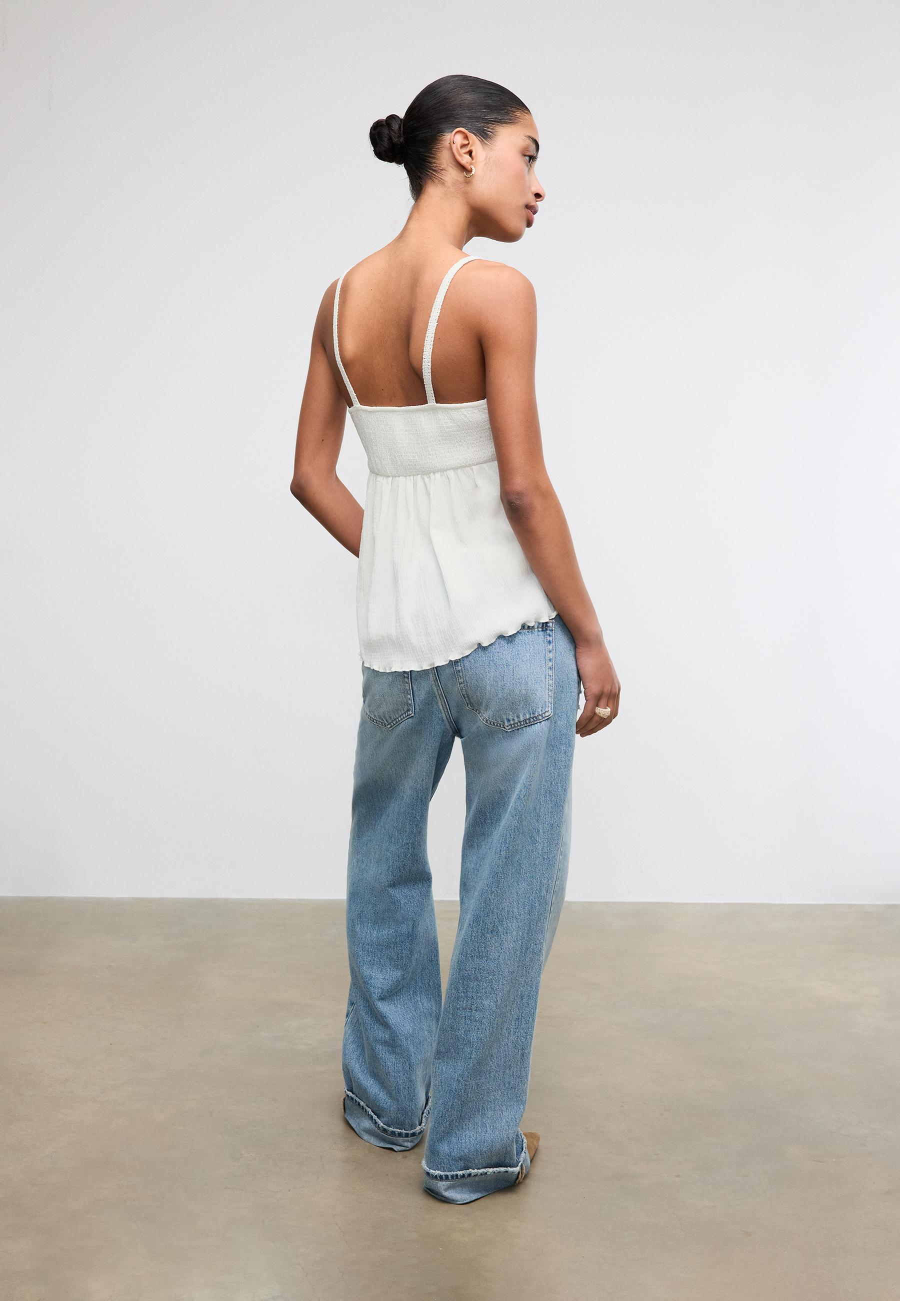 Ruffled crochet top — White