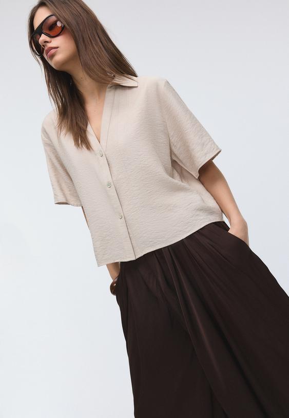 Ohlapna Srajca Z Gumbi