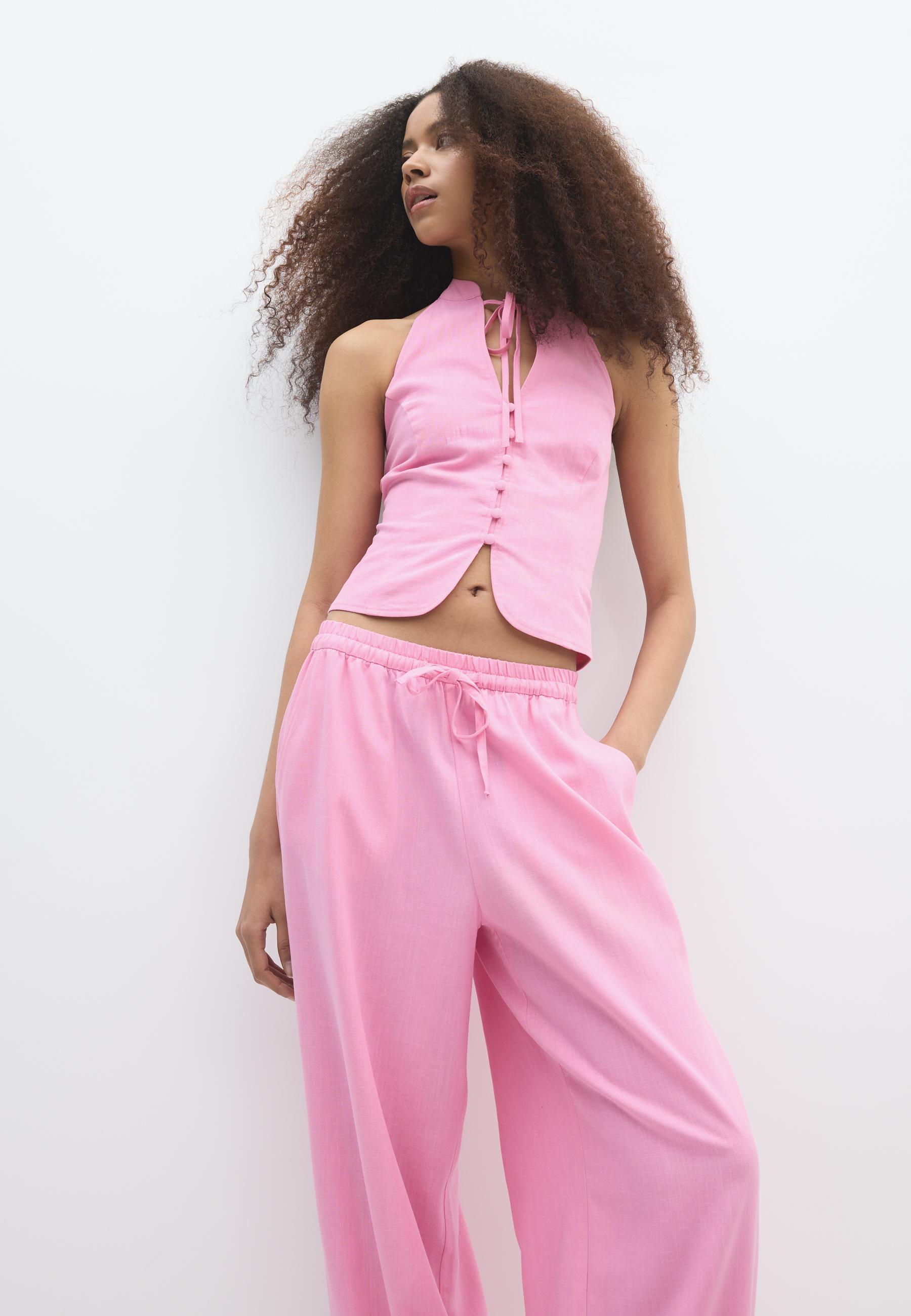 Buttoned halter top — Pastel pink