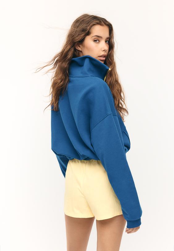 Суитшърт С Контрастен Цип