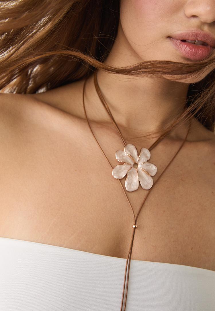 collar cordon flor