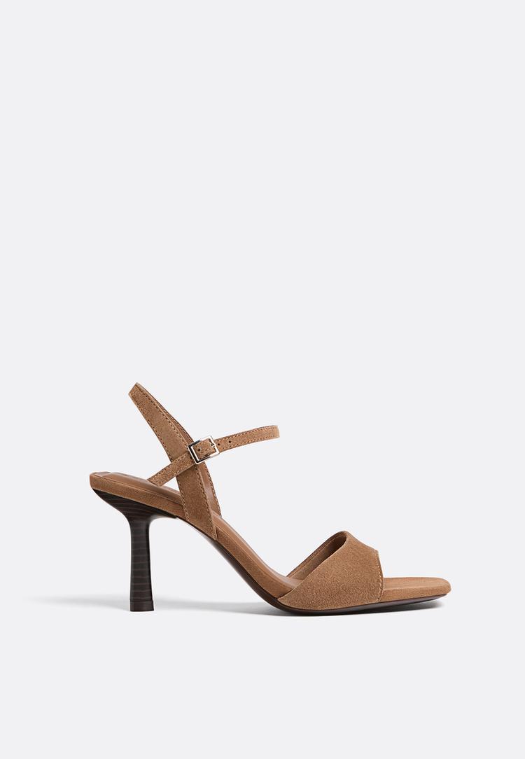 sandali con tacco in pelle