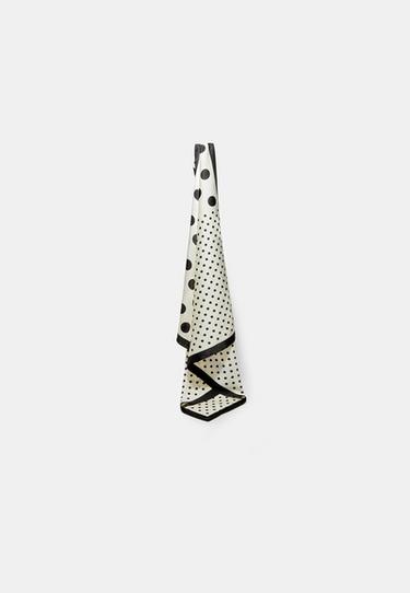 Polka dot scarf — Ecru 3