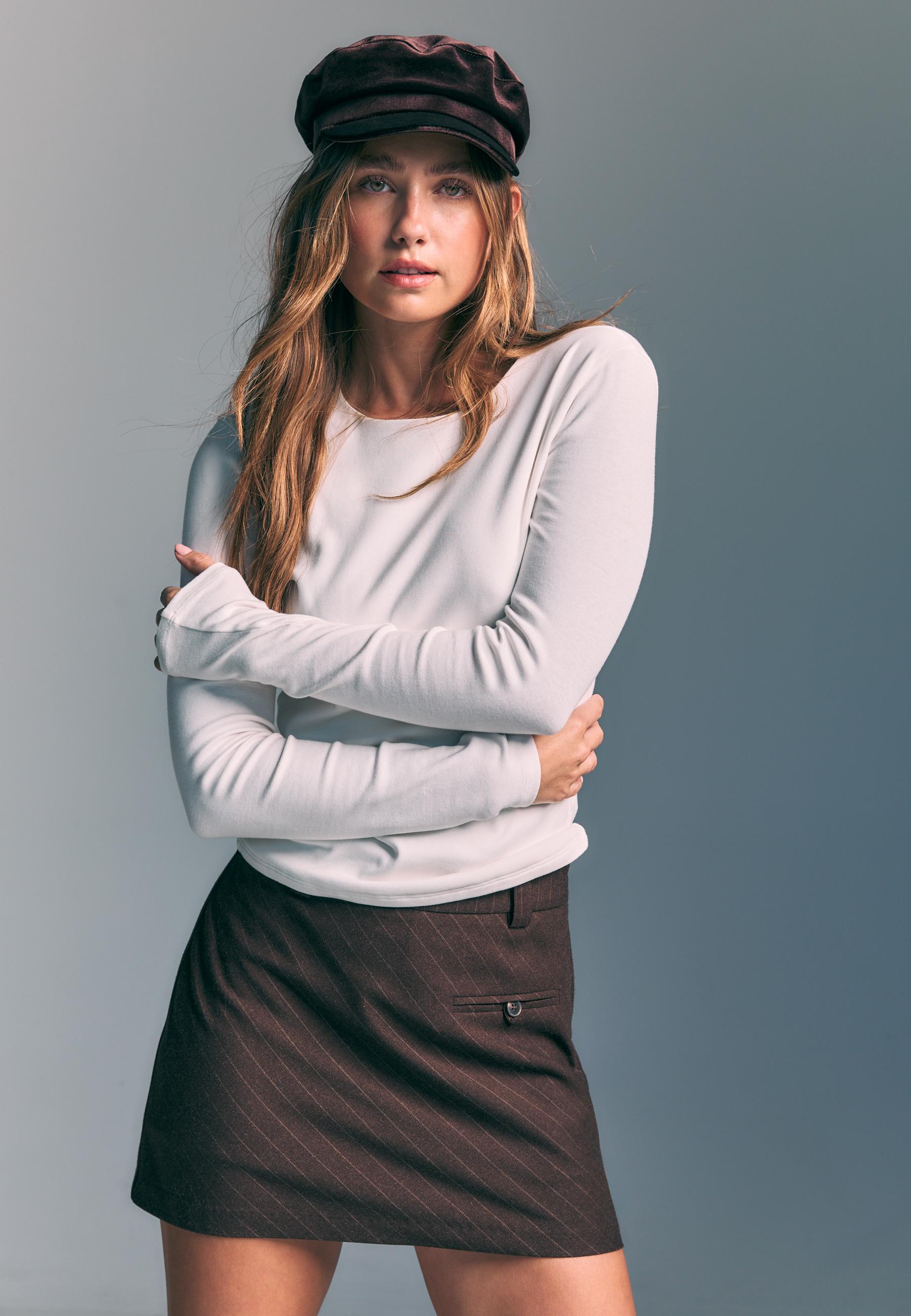 camiseta basica gris mujer
