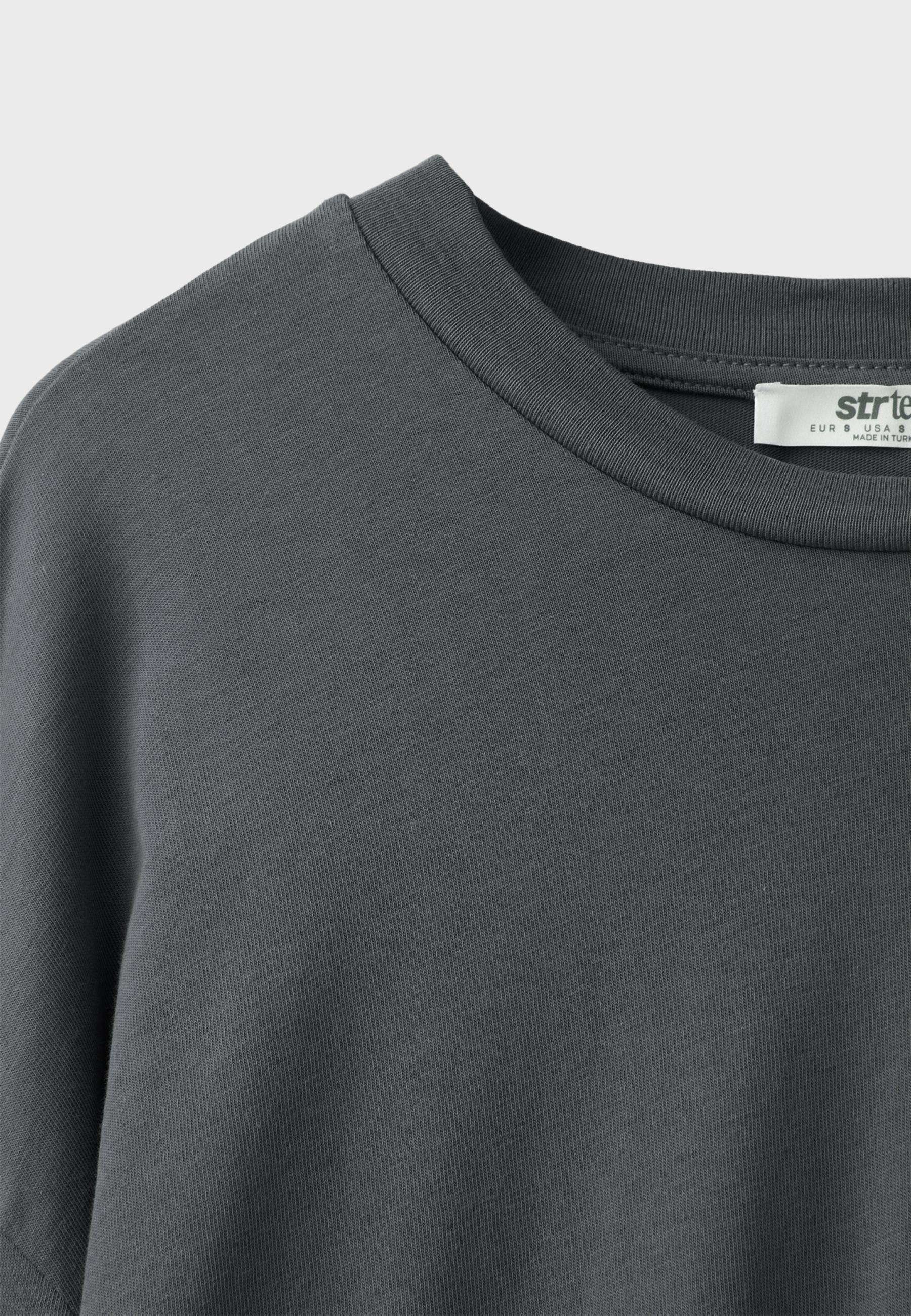 Boxy long sleeve T-shirt — Dark grey