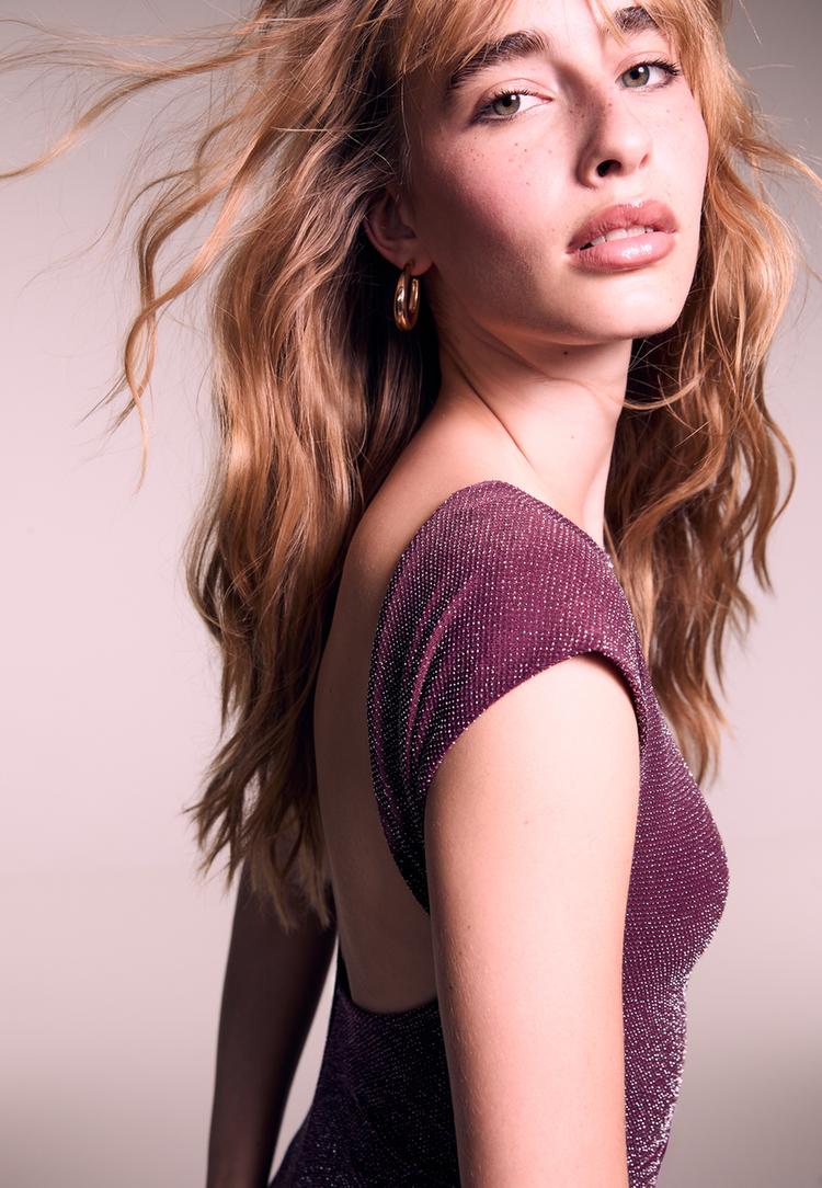 vestido midi espalda descubierta