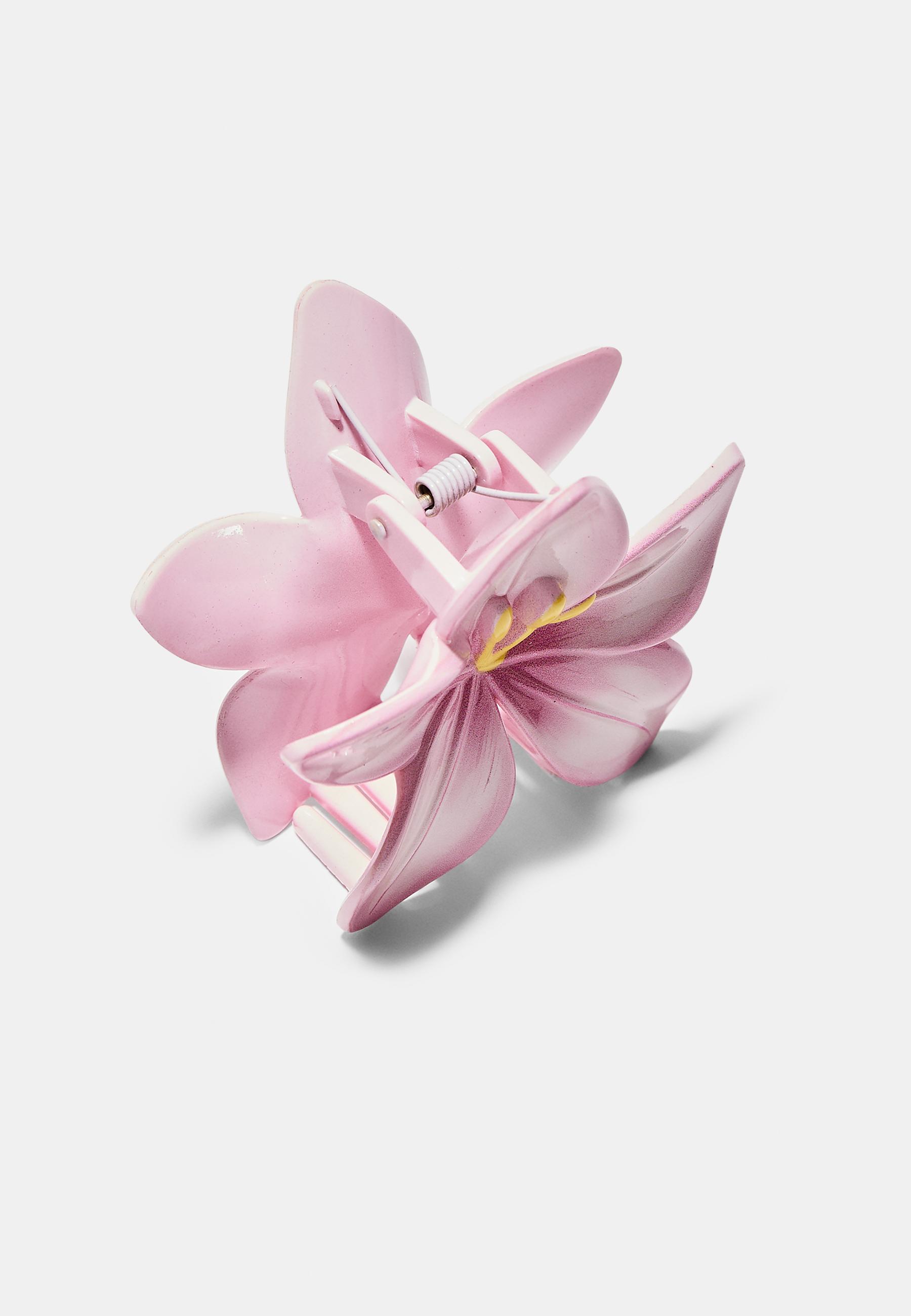 Flower clip — Pale pink