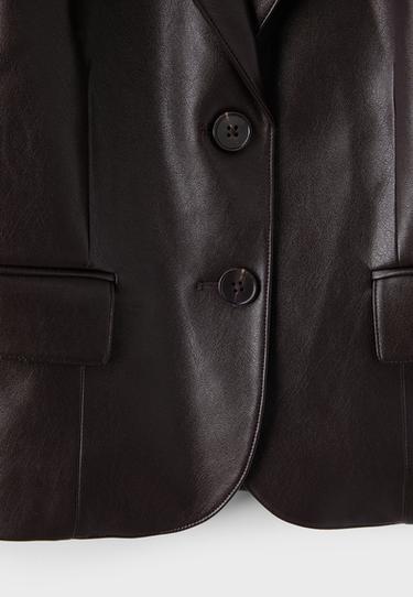 Cropped fitted leather effect blazer — Brown 9