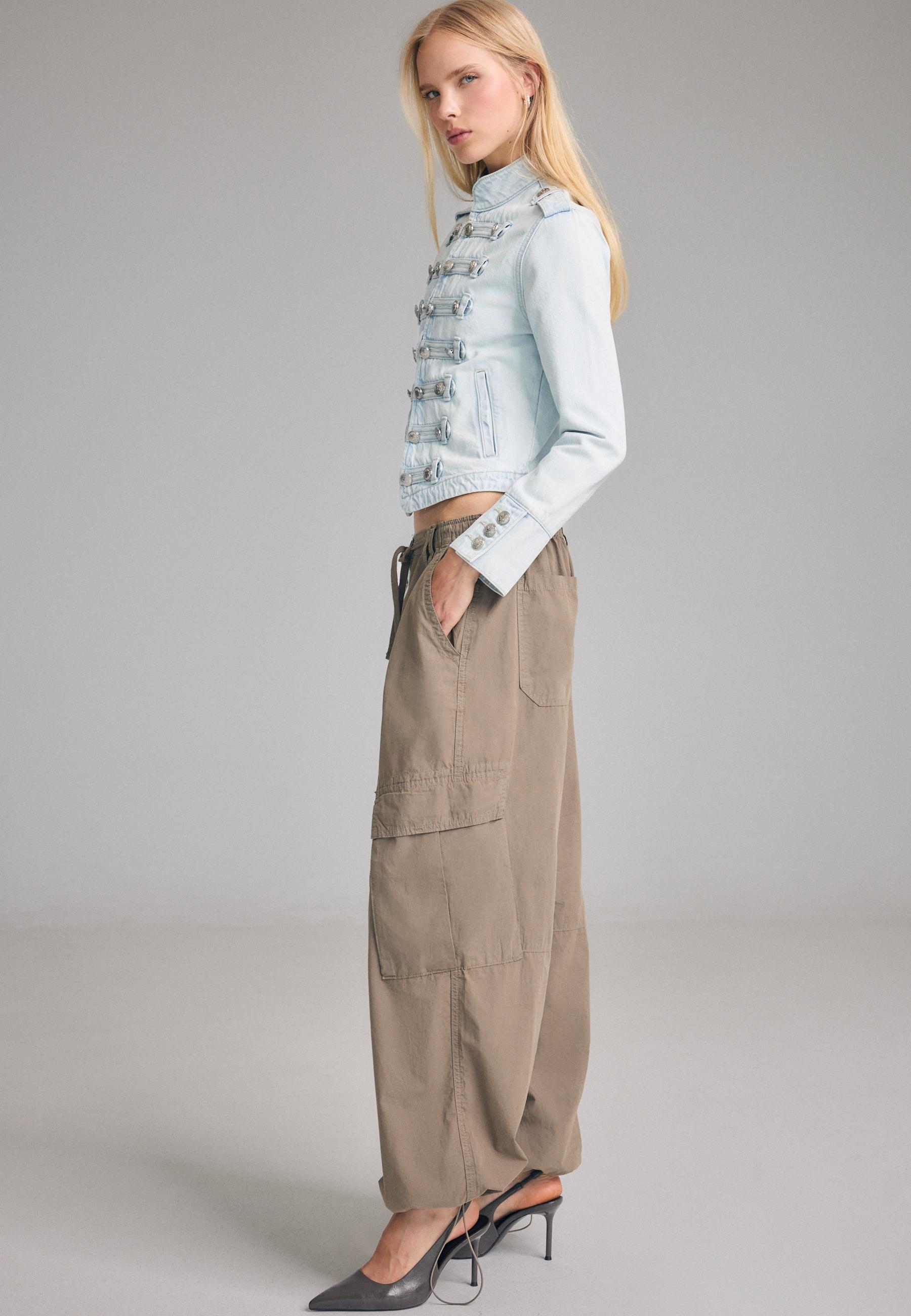 Fitted 100% cotton jacket — MEDIUM LIGHT BLUE DENIM