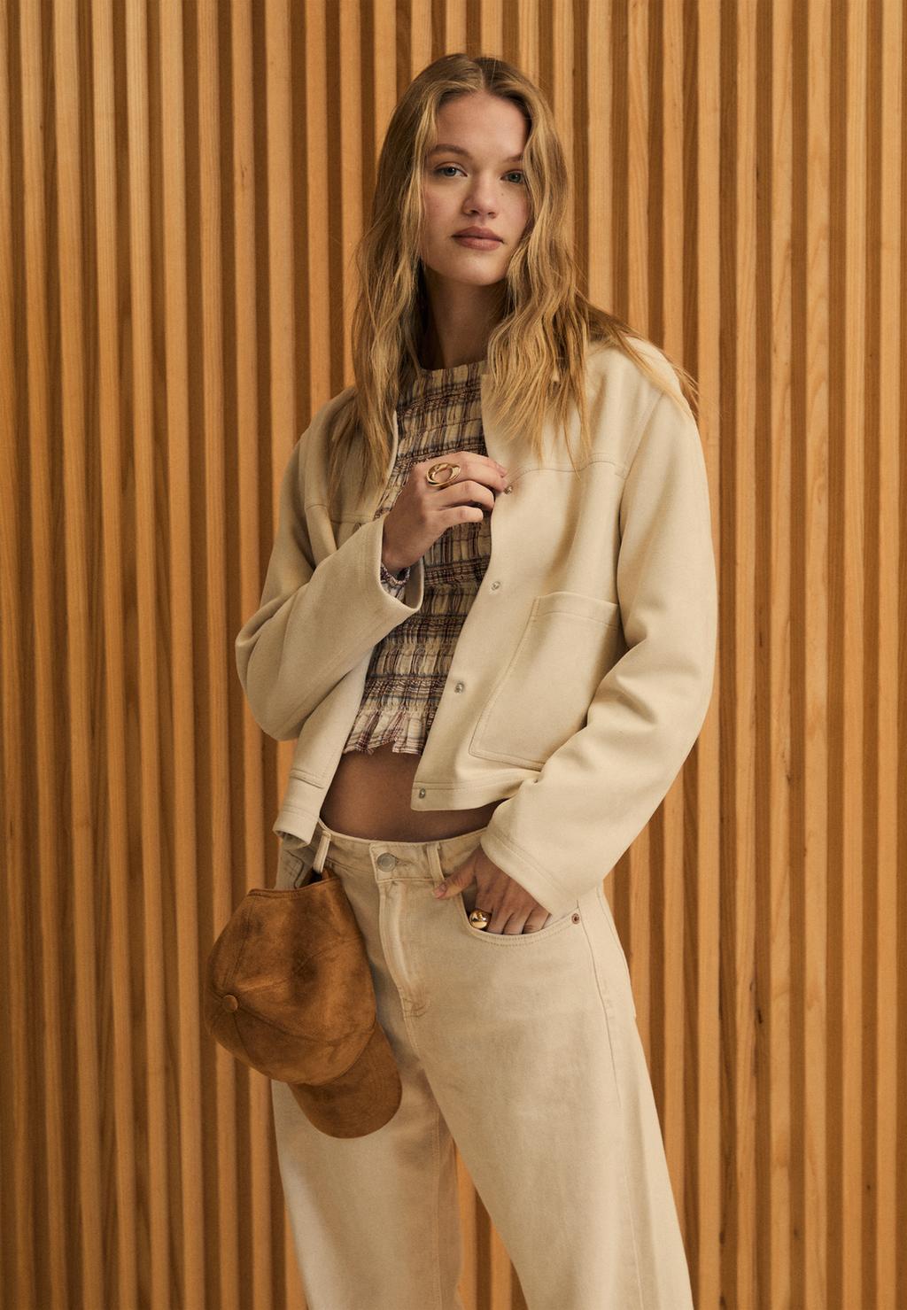 Cazadora efecto ante