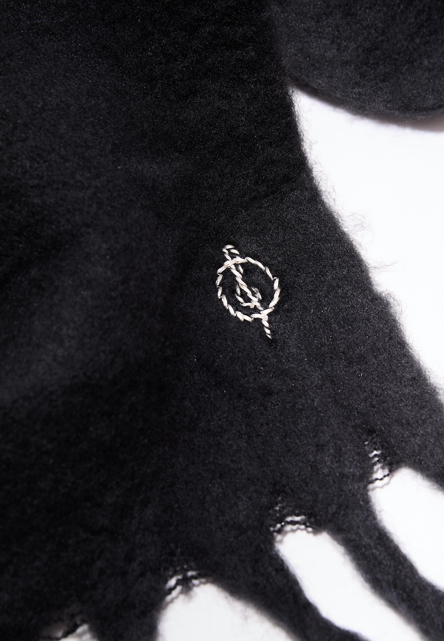 Basic plain scarf — Black
