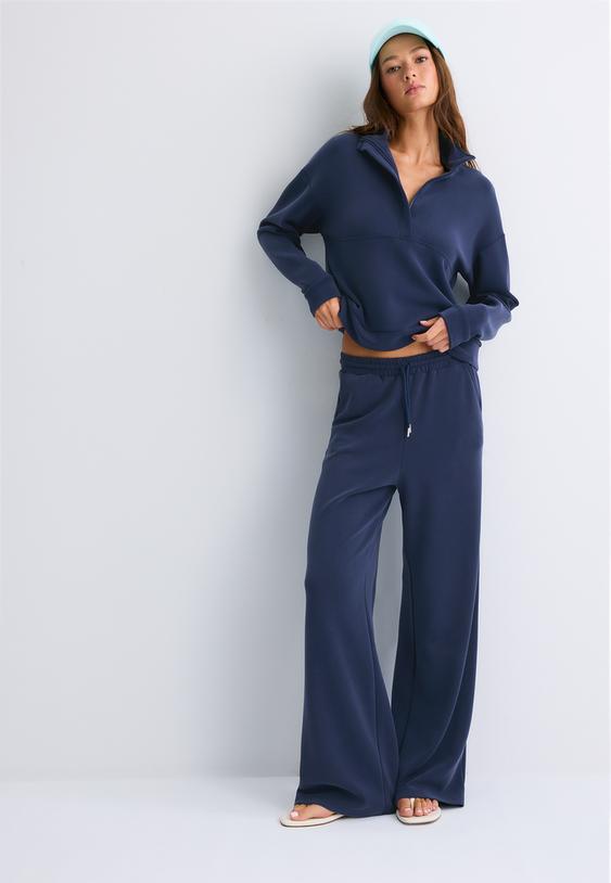 softtouch zipup sweatshirt