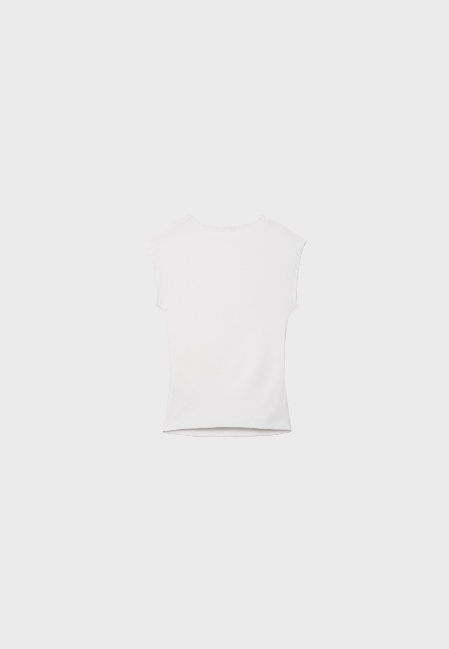 Basic Ruched Fitted T-Shirt — Ecru