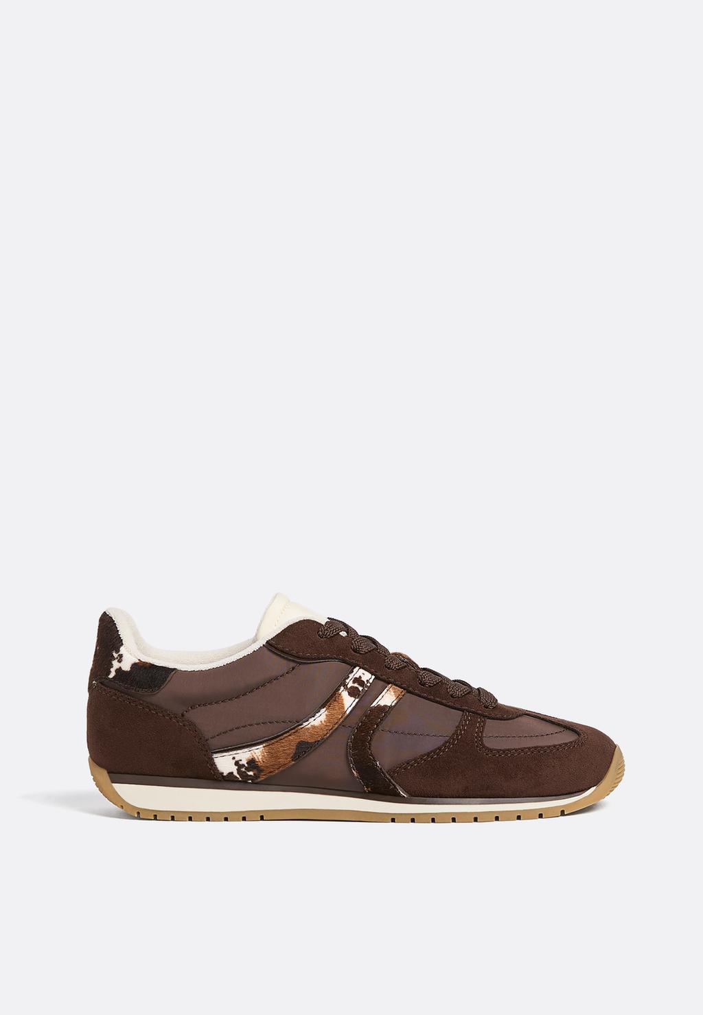 Animal print sports shoes